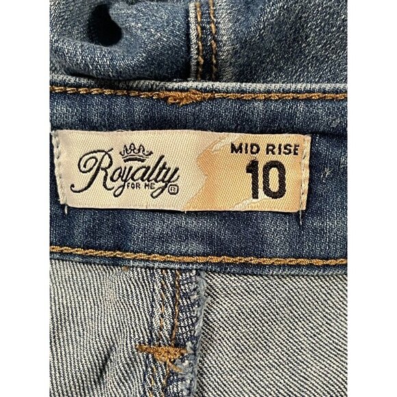 Royalty Medium Wash Distressed Stretch Denim Shorts SIZE-10 - Picture 2 of 11